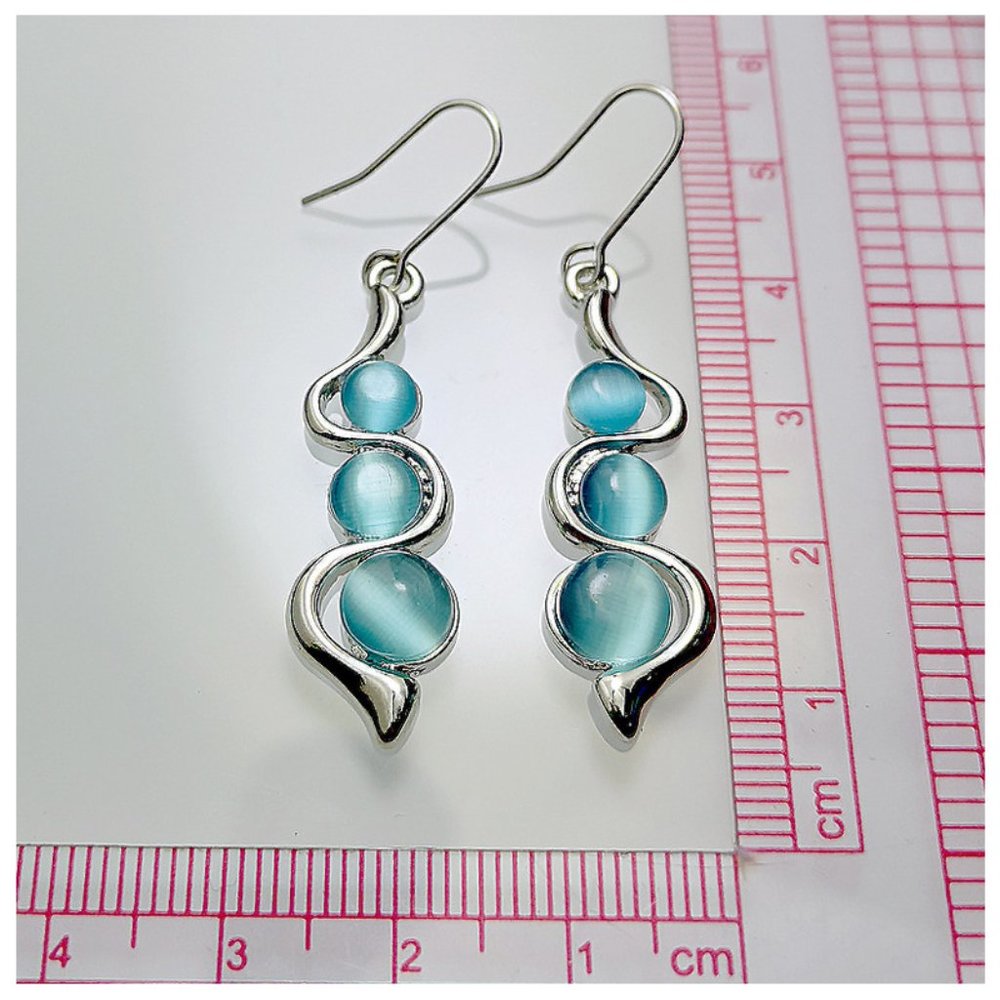 Vintage Boho Faux Blue Opal Dangle Earrings - Picture 3 of 3